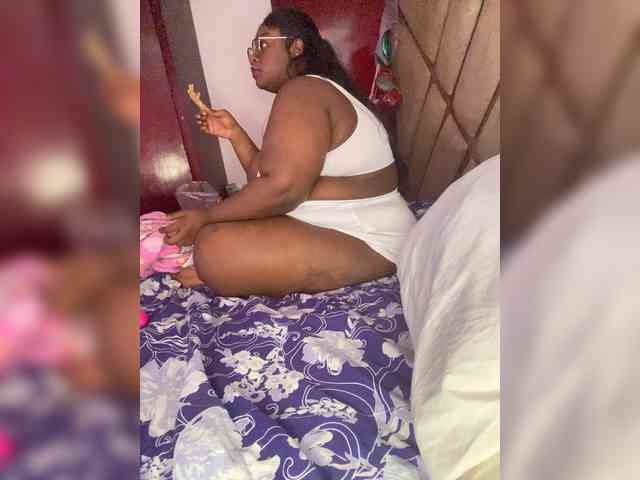 Chantellexoti webcam