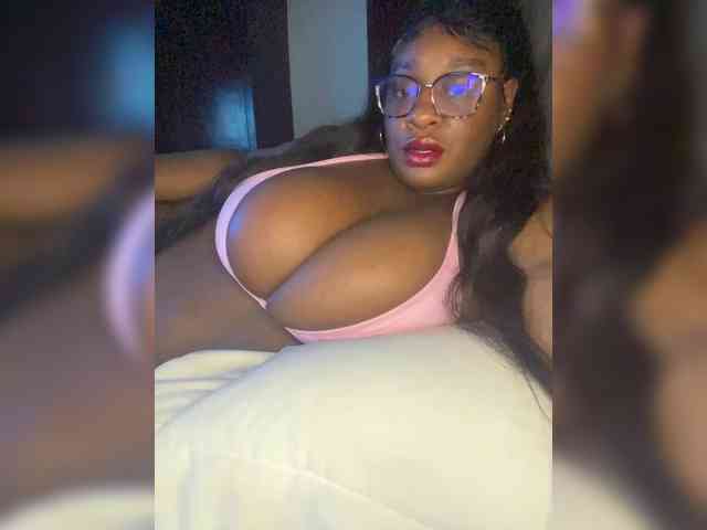 Chantellexoti webcam