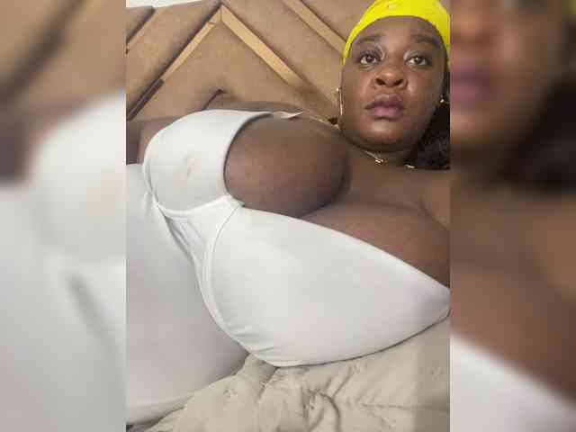 Chantellexoti webcam