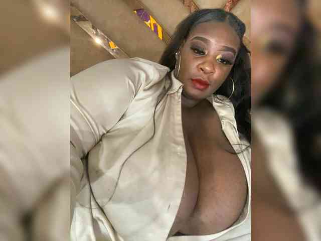 Chantellexoti webcam