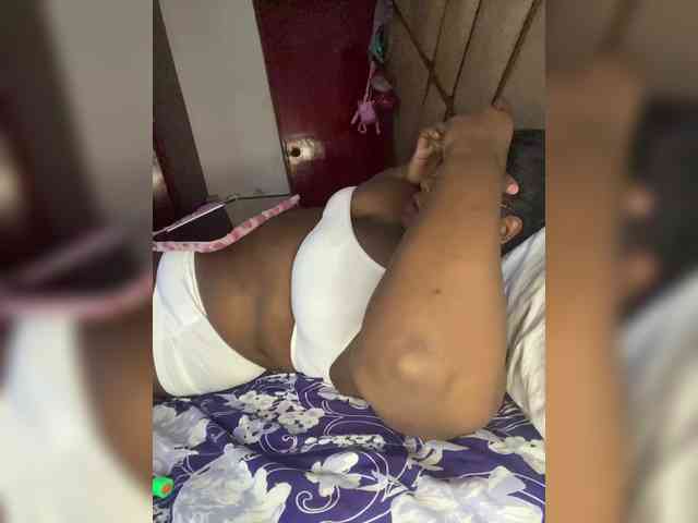 Chantellexoti webcam