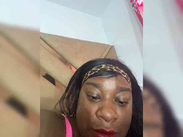 Chantellexoti webcam