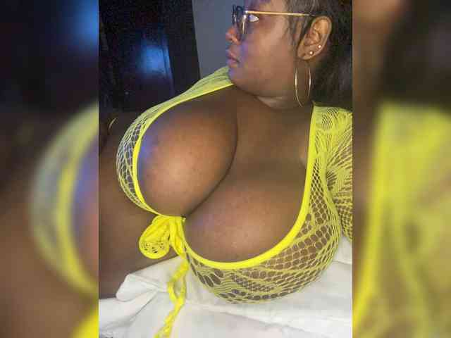 Chantellexoti webcam