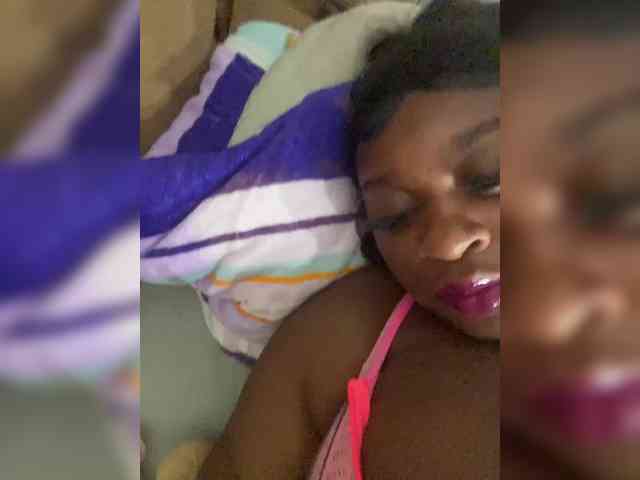 Chantellexoti webcam