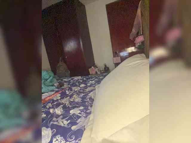 Chantellexoti webcam