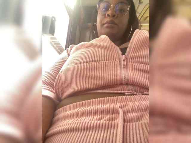 Chantellexoti webcam