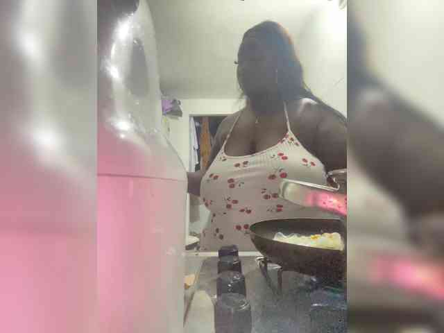 Chantellexoti webcam