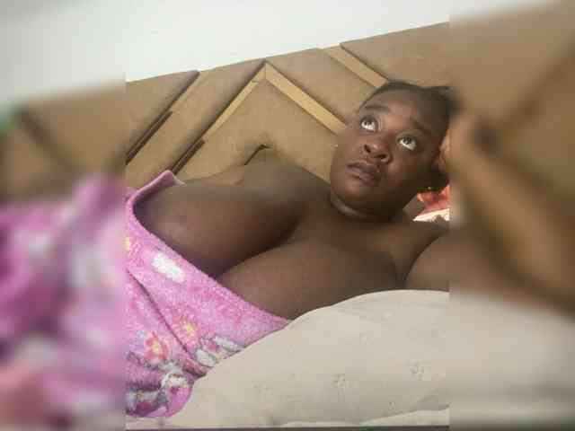 Chantellexoti webcam