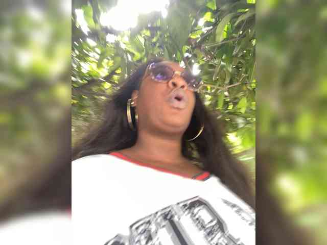 Chantellexoti webcam
