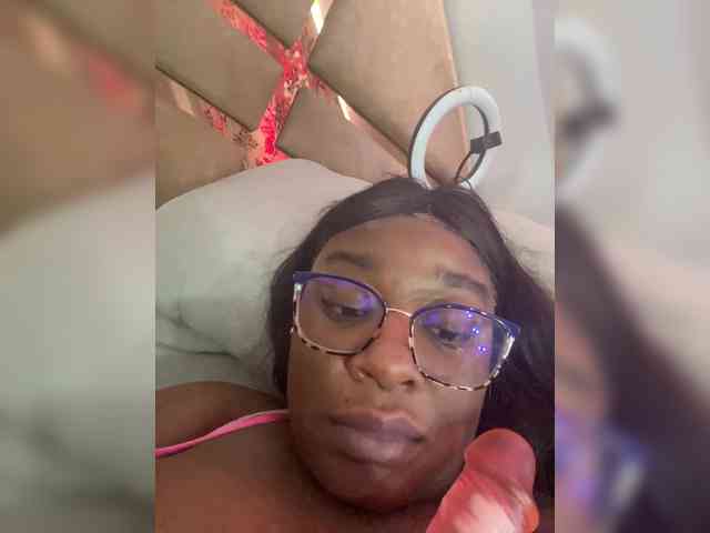 Chantellexoti webcam