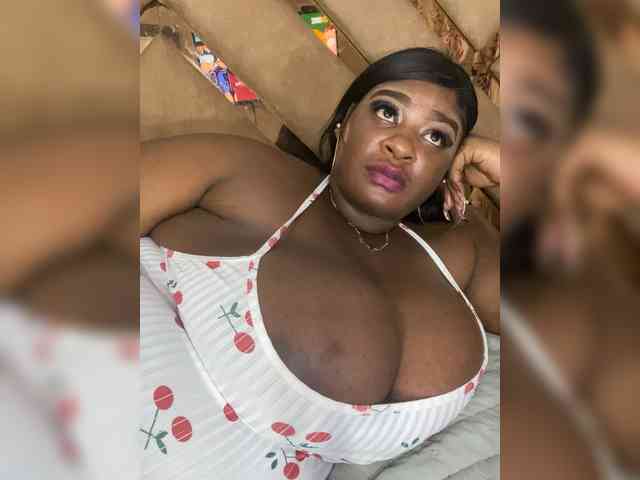 Chantellexoti webcam