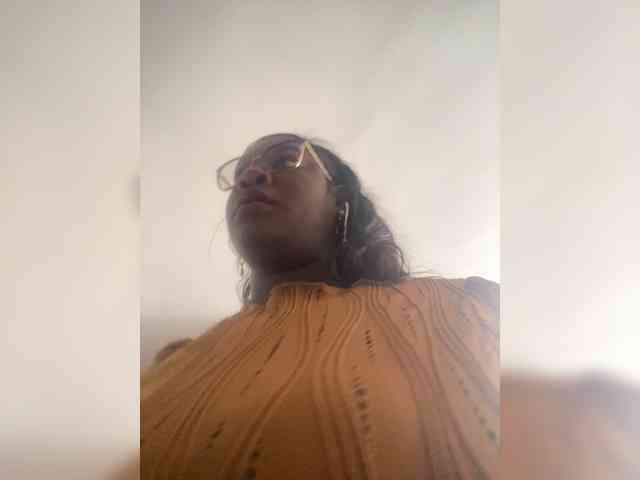 Chantellexoti webcam