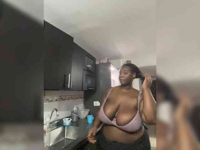 Chantellexoti Live Webcam on BongaCams