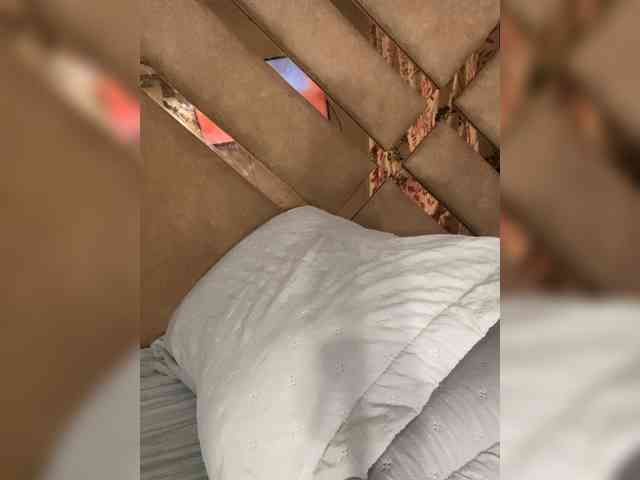Chantellexoti webcam