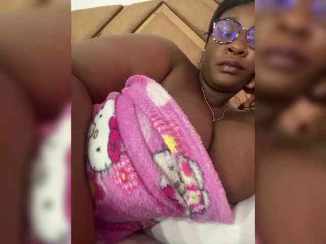 Chantellexoti webcam