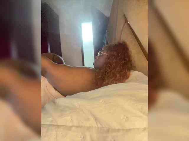 Chantellexoti webcam