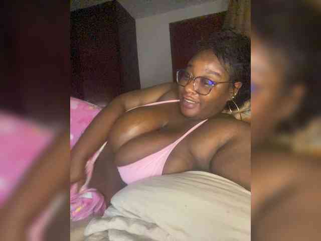 Chantellexoti webcam