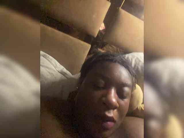 Chantellexoti webcam