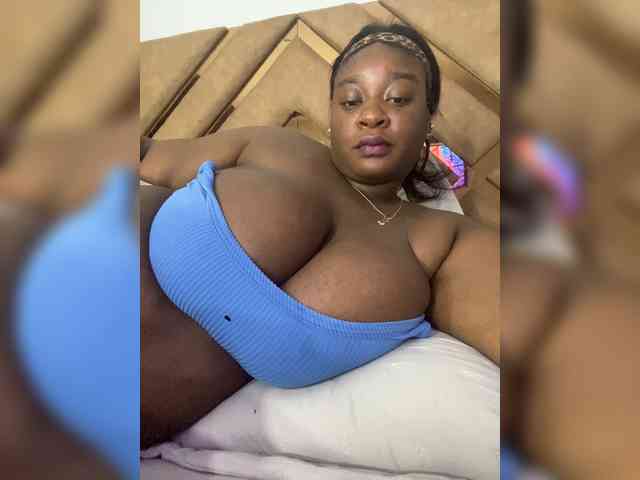 Chantellexoti webcam
