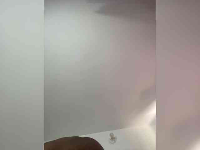 Chantellexoti webcam