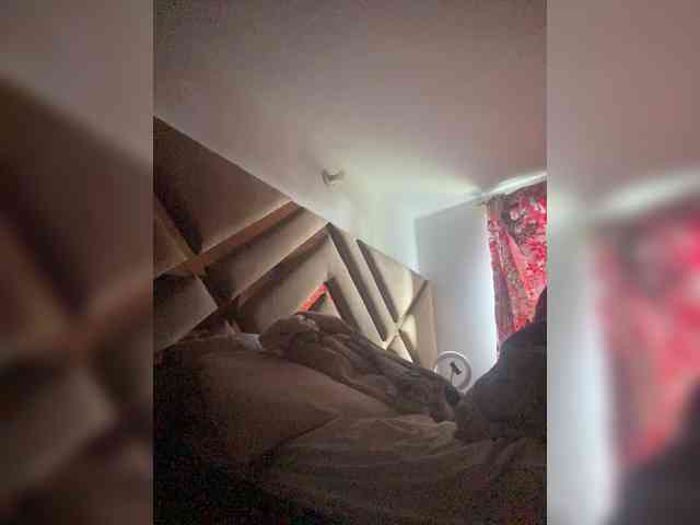 Chantellexoti webcam