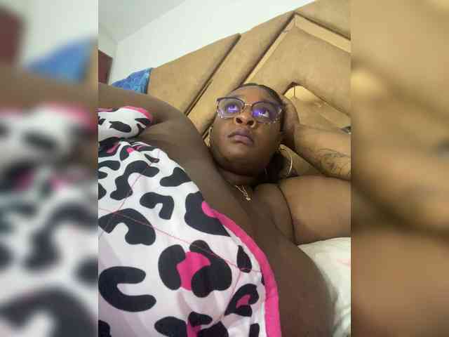 Chantellexoti webcam