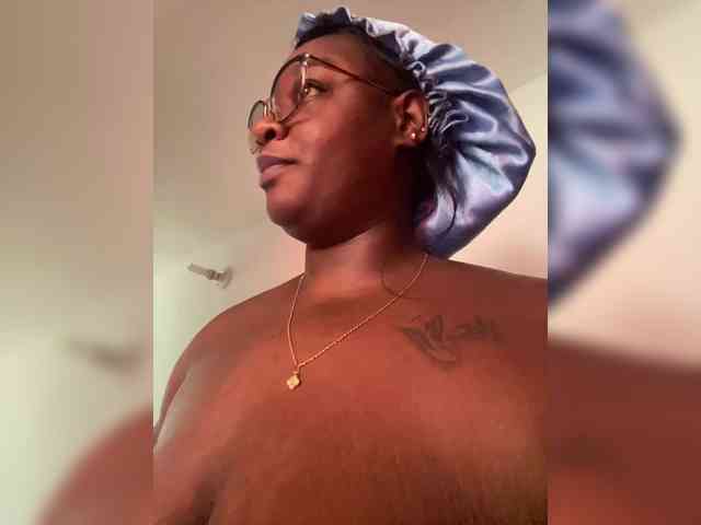 Chantellexoti webcam