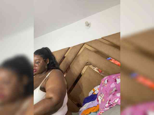 Chantellexoti webcam