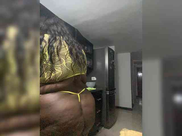 Chantellexoti webcam