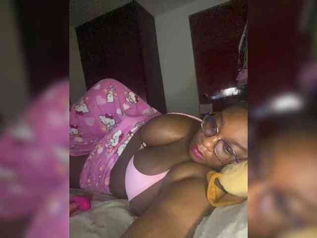 Chantellexoti webcam