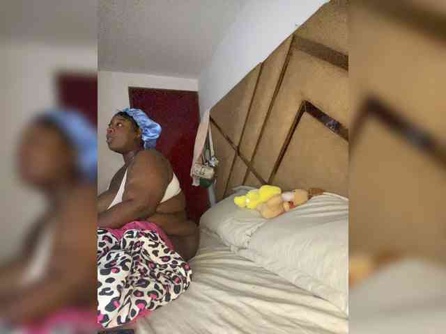 Chantellexoti webcam