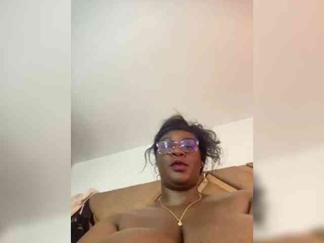 Chantellexoti webcam