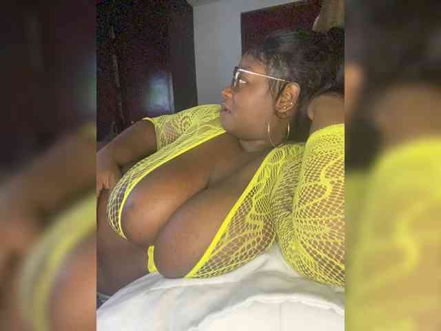 Chantellexoti webcam