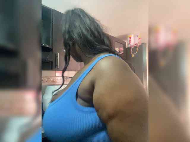 Chantellexoti webcam