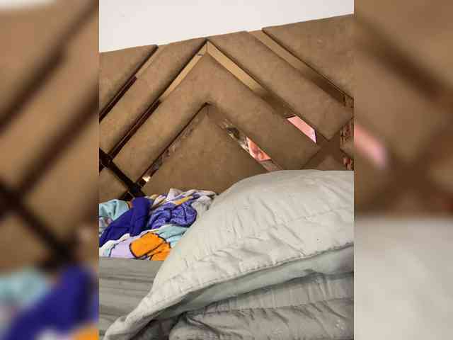 Chantellexoti webcam