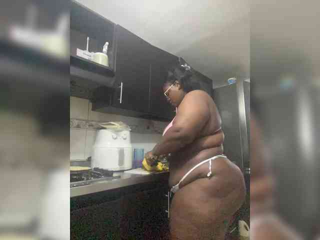 Chantellexoti webcam