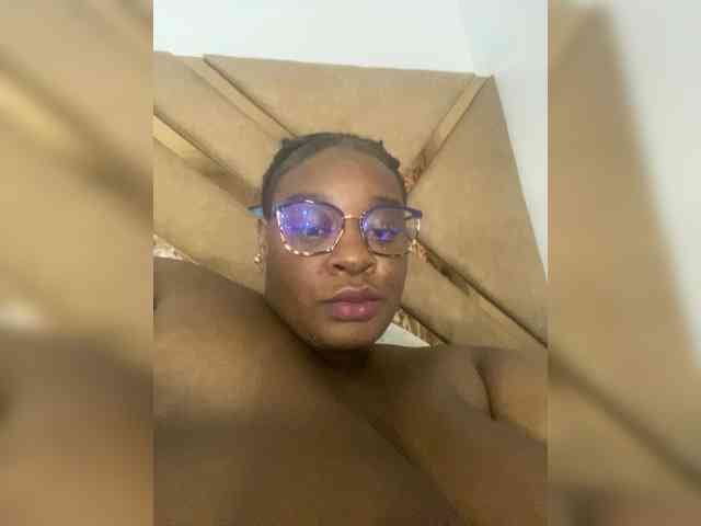 Chantellexoti webcam