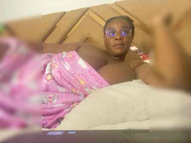 Chantellexoti webcam