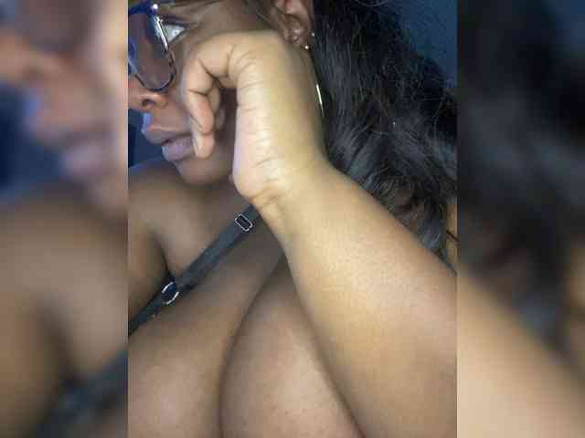 Chantellexoti webcam