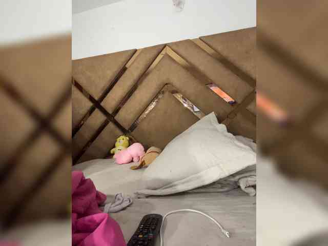 Chantellexoti webcam