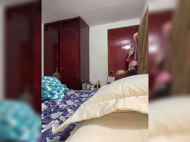 Chantellexoti webcam