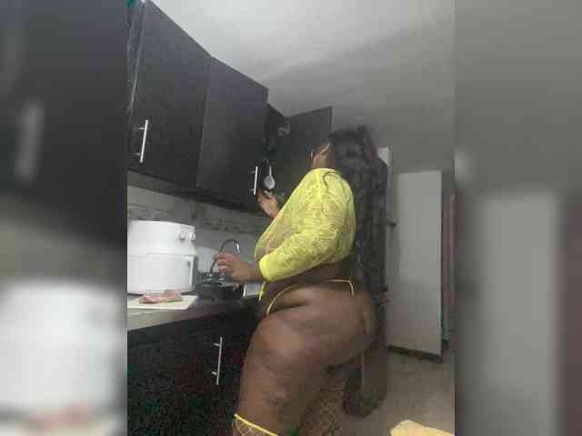 Chantellexoti webcam