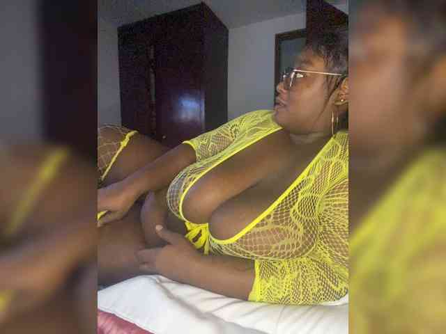 Chantellexoti webcam