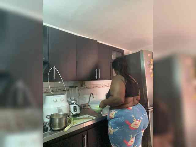 Chantellexoti webcam