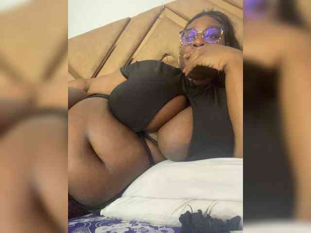 Chantellexoti webcam