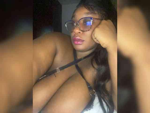 Chantellexoti webcam