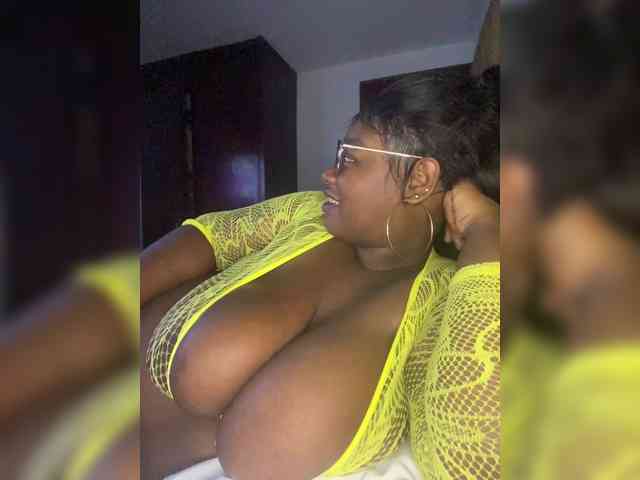 Chantellexoti webcam