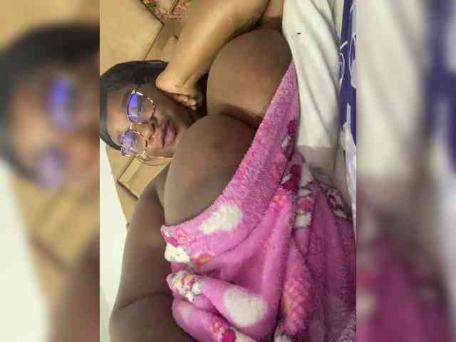 Chantellexoti webcam