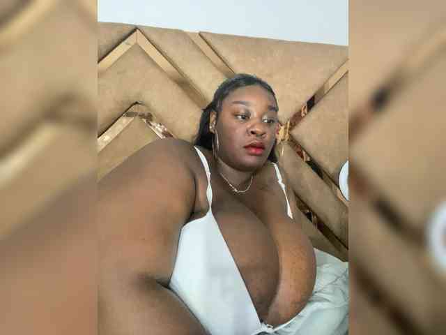 Modelo: Chantellexoti