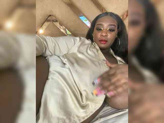 Chantellexoti webcam